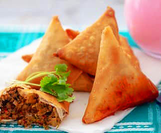 Samosa (Cheese or Ground Beef)